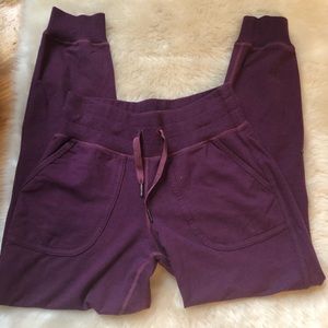 Like new Lululemon sweat pants size 4